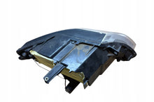 Laden Sie das Bild in den Galerie-Viewer, Frontscheinwerfer BMW Z4 LED Ein Stück (Rechts oder Links) Headlight SCH6270244005ba