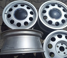 Laden Sie das Bild in den Galerie-Viewer, 4x Alufelge 15 Zoll 6.0&quot; 5x100 38ET Glanz Silber 8LO601025E Audi Rim Wheel