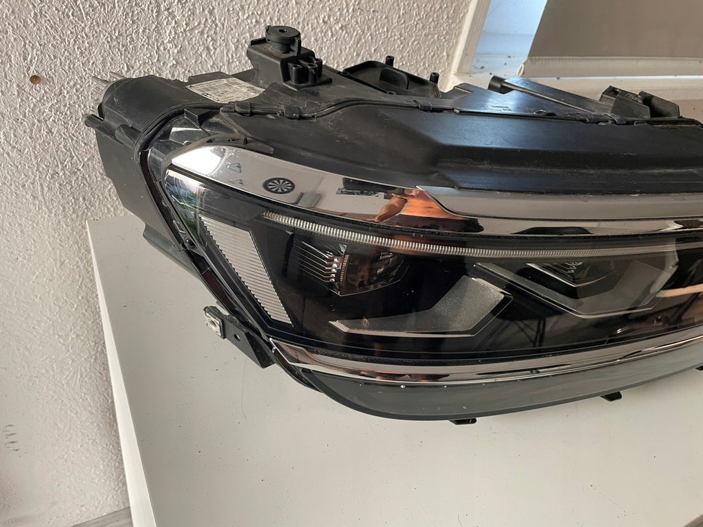 Frontscheinwerfer VW Tiguan 5NB941082D LED Rechts Scheinwerfer Headlight