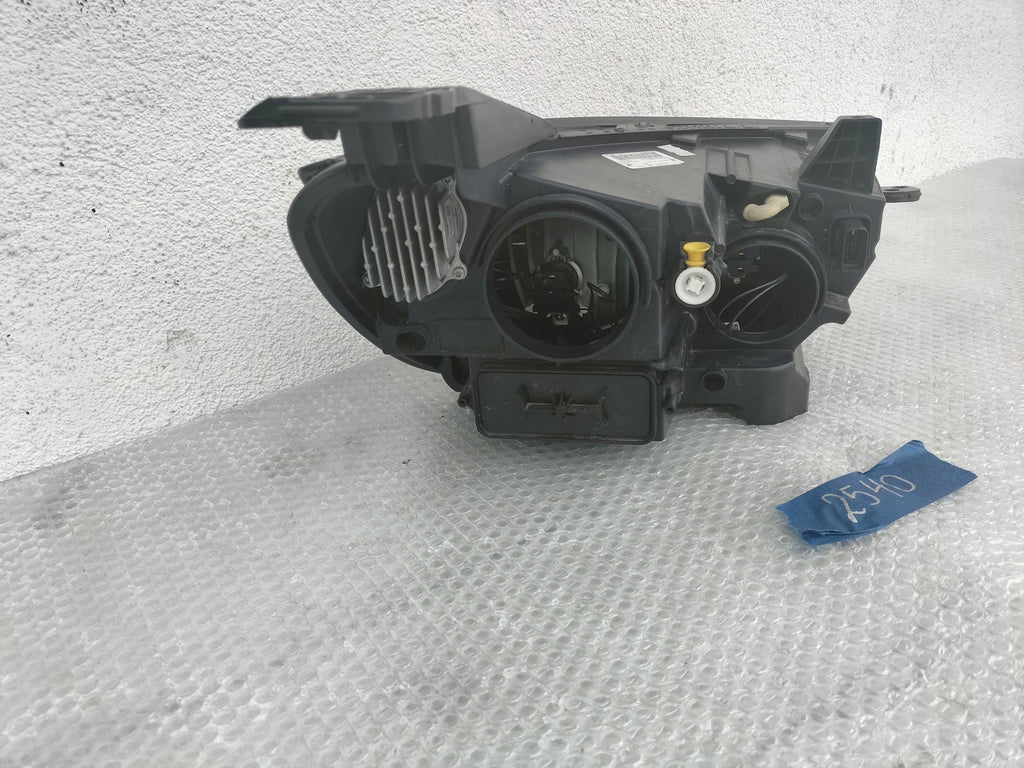 Frontscheinwerfer Opel Grandland YP00015780 366947220 Links Headlight SCH9984431193dl