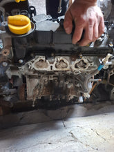 Load image into Gallery viewer, Motor Renault Clio I V H4DB450 1.0 TCE 7TKm Benzin Engine Unkomplett