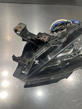 Load image into Gallery viewer, Frontscheinwerfer Mazda 6 MAA86535 Links Scheinwerfer Headlight