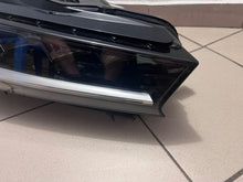 Load image into Gallery viewer, Frontscheinwerfer Skoda Superb 3P1941016 Full LED Rechts Scheinwerfer Headlight SCH9980437396dw