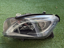Laden Sie das Bild in den Galerie-Viewer, Frontscheinwerfer Mercedes-Benz W166 A1668207259 Links Scheinwerfer Headlight SCH4514618183zt