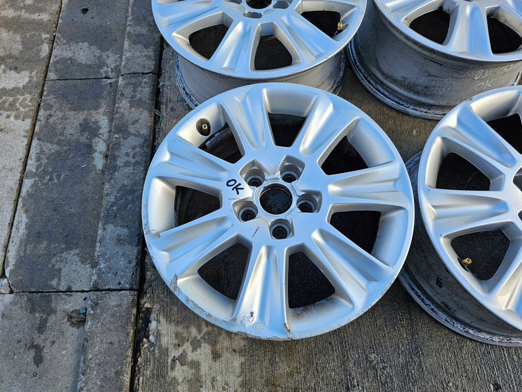 4x Alufelge 15 Zoll 6.5" 5x100 34ET Glanz Silber 8X0601025 Audi A1 Rim Wheel