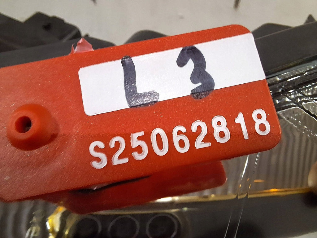 Frontscheinwerfer Dacia Logan Sandero II S25062818 260605665R LED FALSE SCH1801135639cb