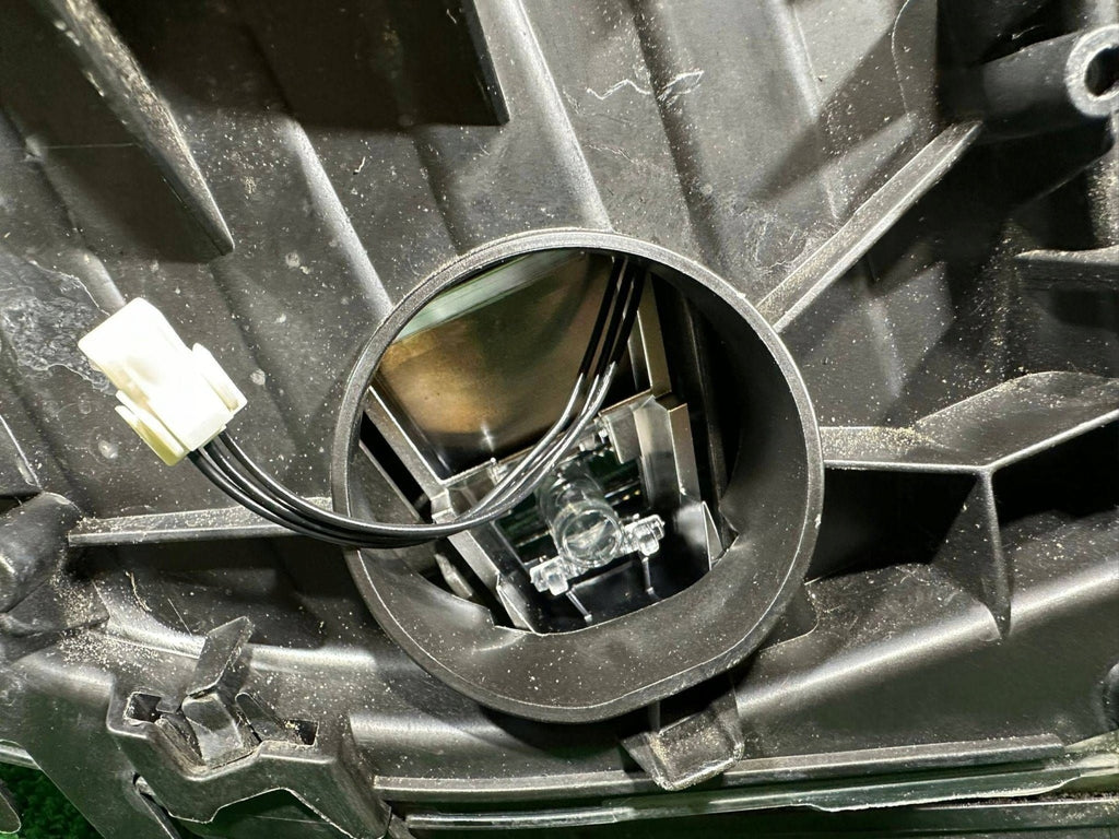 Frontscheinwerfer BMW 3 F30 F31 63117259527 Xenon Links Scheinwerfer Headlight SCH3707013220qu