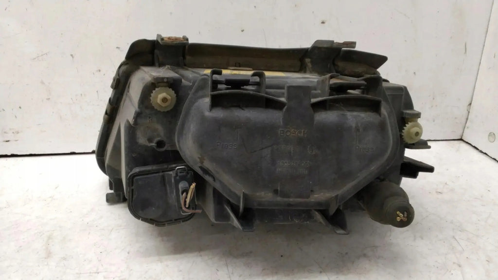 Frontscheinwerfer Audi A4 8D0941004E Rechts Scheinwerfer Headlight SCH6949717155zy
