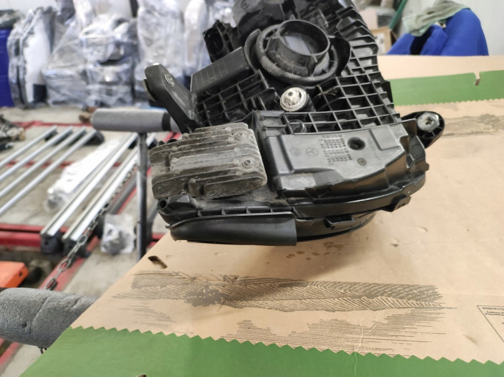 Frontscheinwerfer Mercedes-Benz W205 2059067905 LED Links Scheinwerfer Headlight SCH3728982050jm