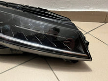 Load image into Gallery viewer, Frontscheinwerfer Skoda Superb III 3V1941016D Full LED Rechts Headlight SCH1026366711up
