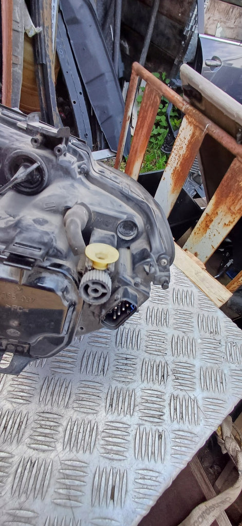 Frontscheinwerfer BMW 7 E65 Xenon Rechts Scheinwerfer Headlight SCH2832622330qg