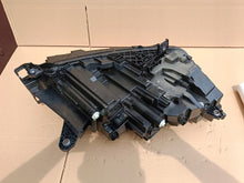 Laden Sie das Bild in den Galerie-Viewer, Frontscheinwerfer Skoda Enyaq 1EX014773-83 5LB941015H LED Links Headlight