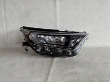 Laden Sie das Bild in den Galerie-Viewer, Frontscheinwerfer Toyota 81145-42840 LED Rechts Scheinwerfer Headlight SCH9415152601ei