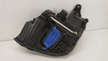 Laden Sie das Bild in den Galerie-Viewer, Frontscheinwerfer Mercedes-Benz A2139069003- 85122000 LED Rechts Headlight SCH9321551005dl