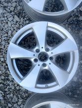 Laden Sie das Bild in den Galerie-Viewer, 4x Alufelge 17 Zoll 7.5" 5x112 45ET Glanz Silber KBA48918 Rim Wheel FEL8363639795qk