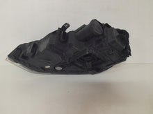 Laden Sie das Bild in den Galerie-Viewer, Frontscheinwerfer VW Polo 2G1941036G 90124658 LED Rechts Scheinwerfer Headlight SCH3913841492nh