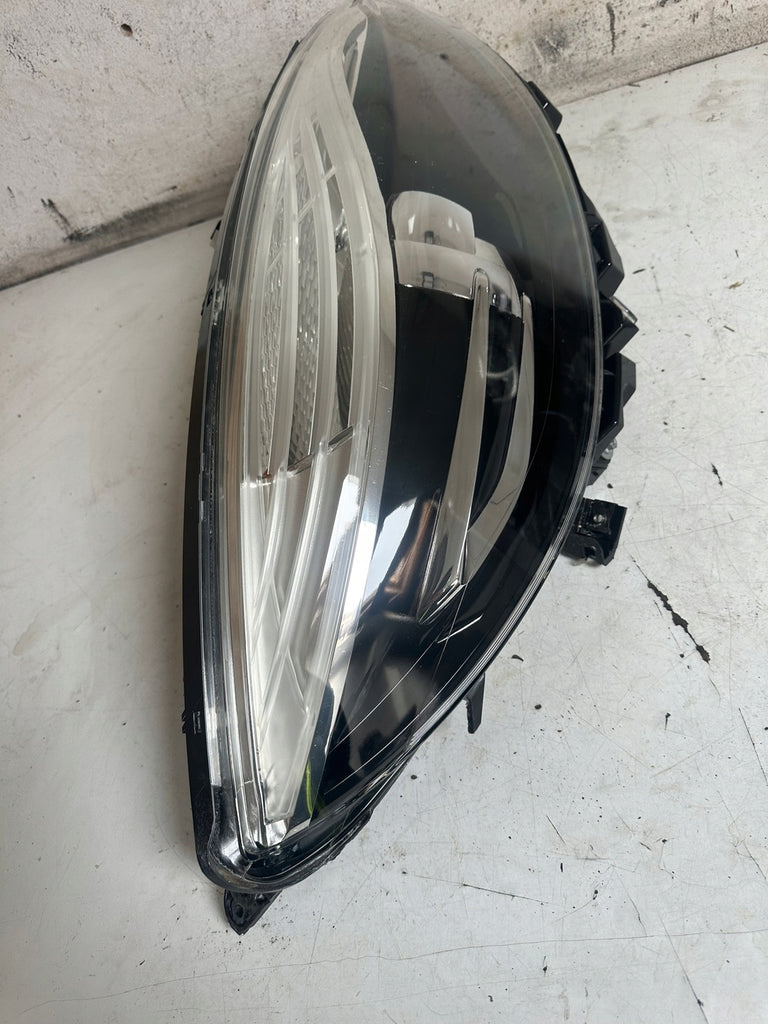 Frontscheinwerfer Renault Scenic 260106928R Rechts Scheinwerfer Headlight SCH4898258373ea