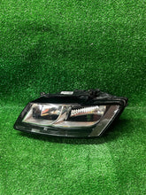 Laden Sie das Bild in den Galerie-Viewer, Frontscheinwerfer Audi Q5 8R0941003AM Links Scheinwerfer Headlight