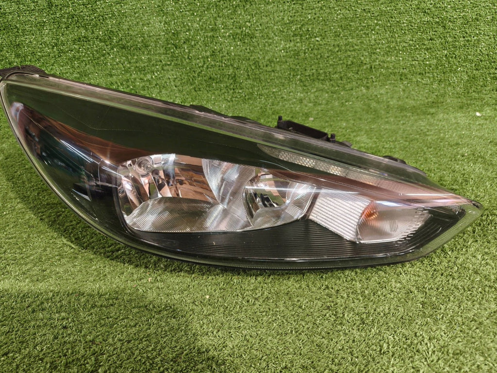 Frontscheinwerfer Ford Focus F1EB13W029G Rechts Scheinwerfer Headlight SCH6593370281ki