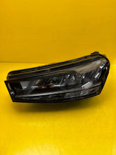 Laden Sie das Bild in den Galerie-Viewer, Frontscheinwerfer Skoda Fabia I 6VB941015 LED Links Scheinwerfer Headlight SCH4563965264no