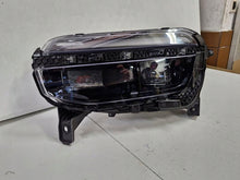 Laden Sie das Bild in den Galerie-Viewer, Frontscheinwerfer Jeep L795479 Links Scheinwerfer Headlight SCH7960956832tb