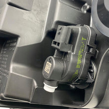 Laden Sie das Bild in den Galerie-Viewer, Frontscheinwerfer Dacia Sandero III Logan Jogger 260103884R LED Rechts Headlight SCH3424118701in