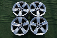 Laden Sie das Bild in den Galerie-Viewer, 4x Alufelge 16 Zoll 6.5" 5x112 33ET Glanz Silber 7N0071496C VW Tiguan Sharan FEL8073918601ft