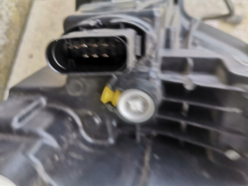 Frontscheinwerfer Skoda Karoq 57B941009 Links Scheinwerfer Headlight SCH1538346927kw