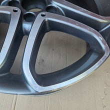 Laden Sie das Bild in den Galerie-Viewer, 1x Alufelge 18 Zoll 8.0" 5x112 45ET Glanz A2074012502 Mercedes-Benz Coupe Mg FEL1968548685qp