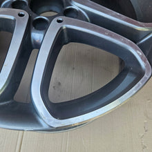 Laden Sie das Bild in den Galerie-Viewer, 1x Alufelge 18 Zoll 8.0" 5x112 45ET Glanz A2074012502 Mercedes-Benz Coupe Mg FEL1968548685qp