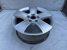 Laden Sie das Bild in den Galerie-Viewer, 1x Alufelge 16 Zoll 6.5" 5x112 50ET Glanz Silber 1Z0601025T Skoda Rim Wheel FEL1552953083tx