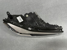 Laden Sie das Bild in den Galerie-Viewer, Frontscheinwerfer BMW 7 G11 G12 7408720 LED Rechts Scheinwerfer Headlight SCH5053604046dx