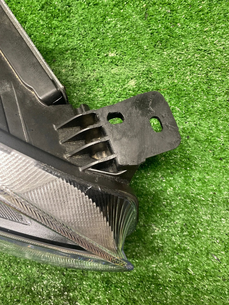 Frontscheinwerfer Ford Focus JX7B13E014AD Rechts Scheinwerfer Headlight SCH4050784788yq