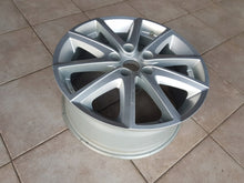 Laden Sie das Bild in den Galerie-Viewer, 1x Alufelge 17 Zoll 7.5" 5x114.3 50ET Glanz Silber Mazda Cx5 Cx3 Rim Wheel FEL3580500065yq