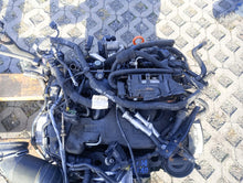Load image into Gallery viewer, Motor Audi Seat Skoda VW CFG CEG 2.0 TDI Diesel Engine Unkomplett