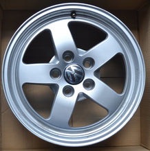 Load image into Gallery viewer, 4x Alufelge 16 Zoll 7.0&quot; 5x112 35ET Glanz Silber 8W0601025 Audi Rim Wheel