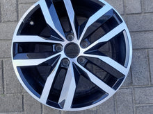 Load image into Gallery viewer, 1x Alufelge 17 Zoll 7.0" 5x112 49ET Glanz Silber 5G0601025BT VW Golf Vii FEL3158808988io