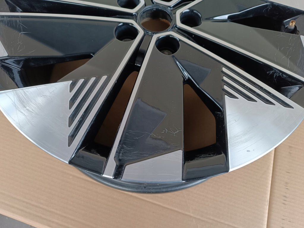 1x Alufelge 19 Zoll 7.5" 5x114.3 46ET 403002266R Renault Rim Wheel FEL1056070020qu