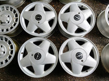Laden Sie das Bild in den Galerie-Viewer, 4x Alufelge 15 Zoll 6.0" 4x100 49ET Glanz Silber Opel Rim Wheel FEL2114495540bx