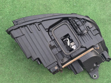 Laden Sie das Bild in den Galerie-Viewer, Frontscheinwerfer Mercedes-Benz W213 A2139068708KZ Links Scheinwerfer Headlight SCH2826154227cq