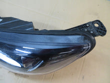 Laden Sie das Bild in den Galerie-Viewer, Frontscheinwerfer Ford Focus JX7B-13W030-CE Links Scheinwerfer Headlight