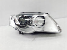 Load image into Gallery viewer, Frontscheinwerfer VW Passat 3C0941754G Xenon Rechts Scheinwerfer Headlight SCH3140362288mx