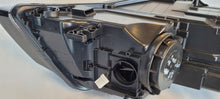 Laden Sie das Bild in den Galerie-Viewer, Frontscheinwerfer Audi A8 4H0941003 Bi-Xenon Links Scheinwerfer Headlight SCH2809476840to