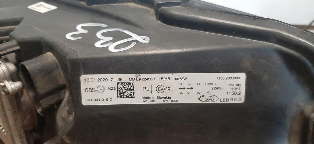 Frontscheinwerfer Skoda Superb 3V1941015D LED Links Scheinwerfer Headlight