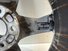 Load image into Gallery viewer, 1x Alufelge 18 Zoll 80A601025BE Audi Q5 Rim Wheel FEL2105110407gg