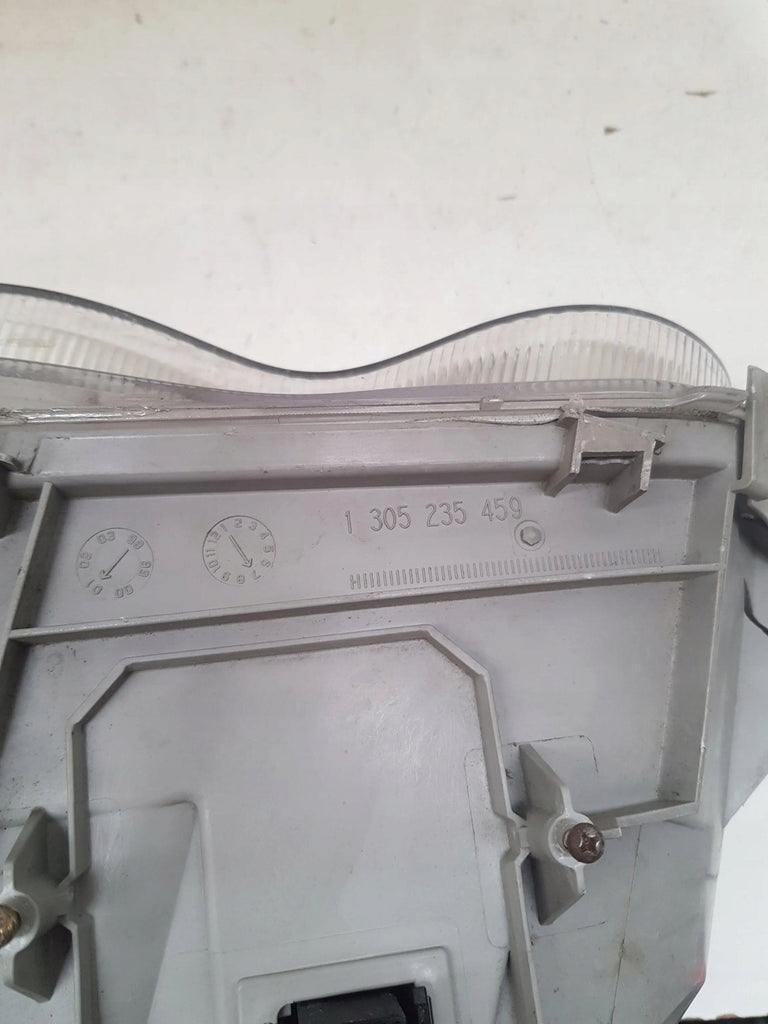 Frontscheinwerfer Mercedes-Benz W203 A2038203161 Rechts Scheinwerfer Headlight SCH9788366480ny