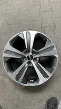 Laden Sie das Bild in den Galerie-Viewer, 1x Alufelge 19 Zoll 7.5&quot; 5x114.3 52910-C5710 Kia Sorento Rim Wheel
