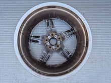 Laden Sie das Bild in den Galerie-Viewer, 1x Alufelge 18 Zoll 8W0601025R Audi A4 Rim Wheel FEL8153711084xv