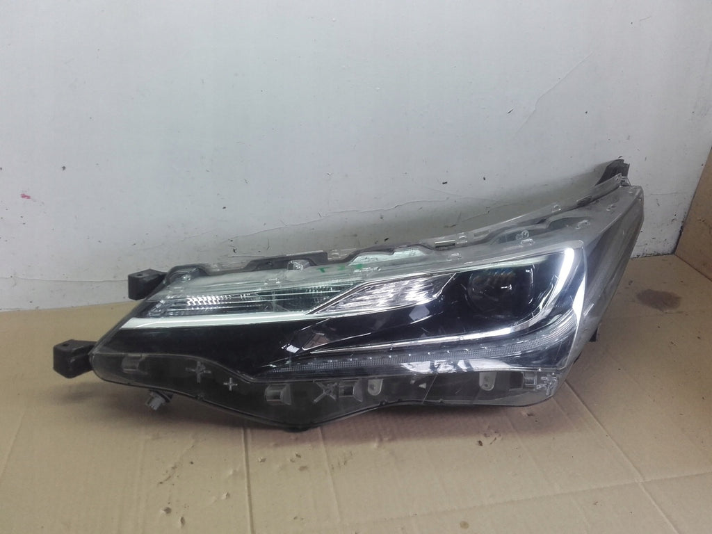 Frontscheinwerfer Toyota Corolla 81150-02L70 Full LED Links Headlight SCH7403295601zr