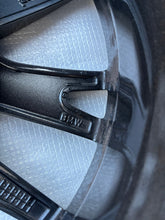Laden Sie das Bild in den Galerie-Viewer, 1x Alufelge 17 Zoll 7.0" 5x112 7849122 BMW 1 F40 Rim Wheel FEL6083575062yu